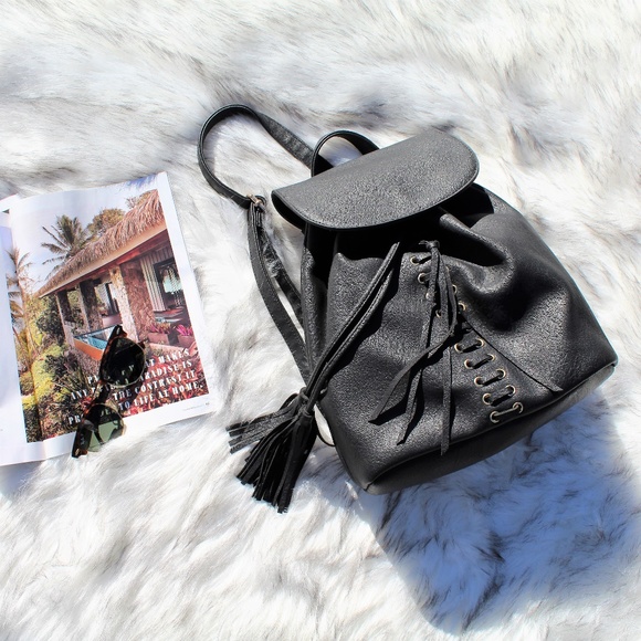 Mellow World Handbags - Mellow World Black Leather Backpack